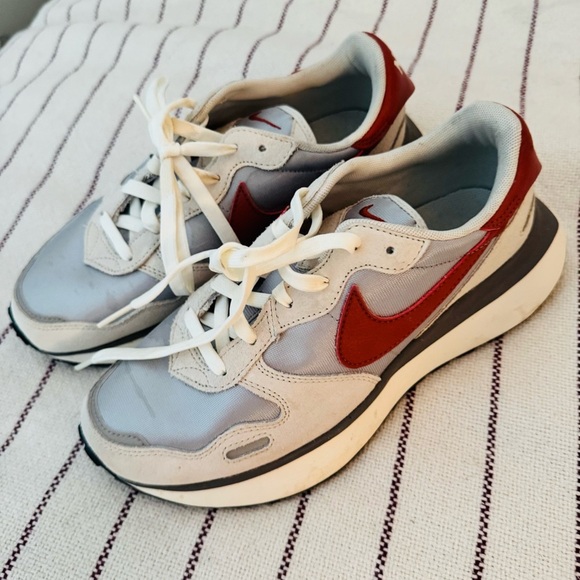 NIKE PHOENIX WAFFLE SNEAKERS - Picture 4 of 7